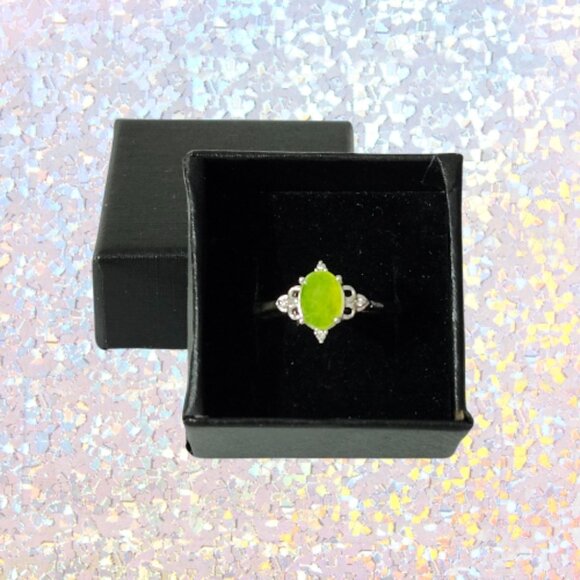 BP Genuine Peridot Quartz Ring - Rhodium Plating (Size 10) - Picture 5 of 7